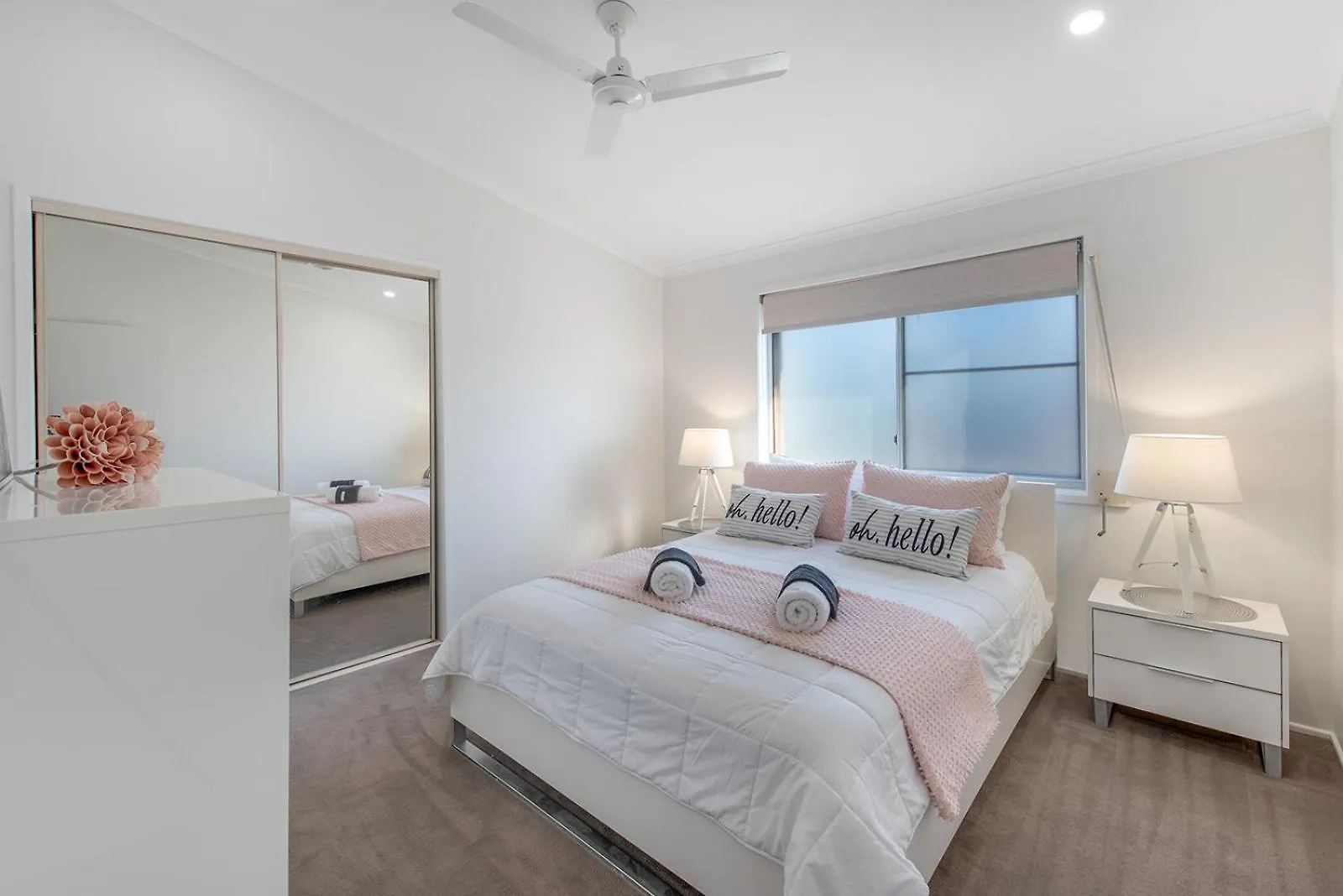 Modern & Convenient Apartment Maroochydore